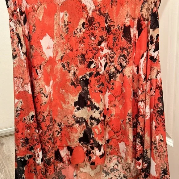 EUC: Watermelon abstract paint splatter design Ducci Tunic Large shirt sleeve - Picture 3 of 8